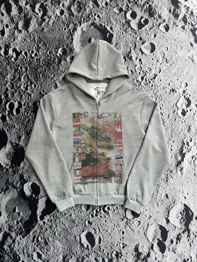 peaceinwar Hoodie