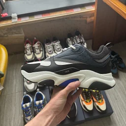 thumbnail for B22 Flygear will not be returned without quality problems