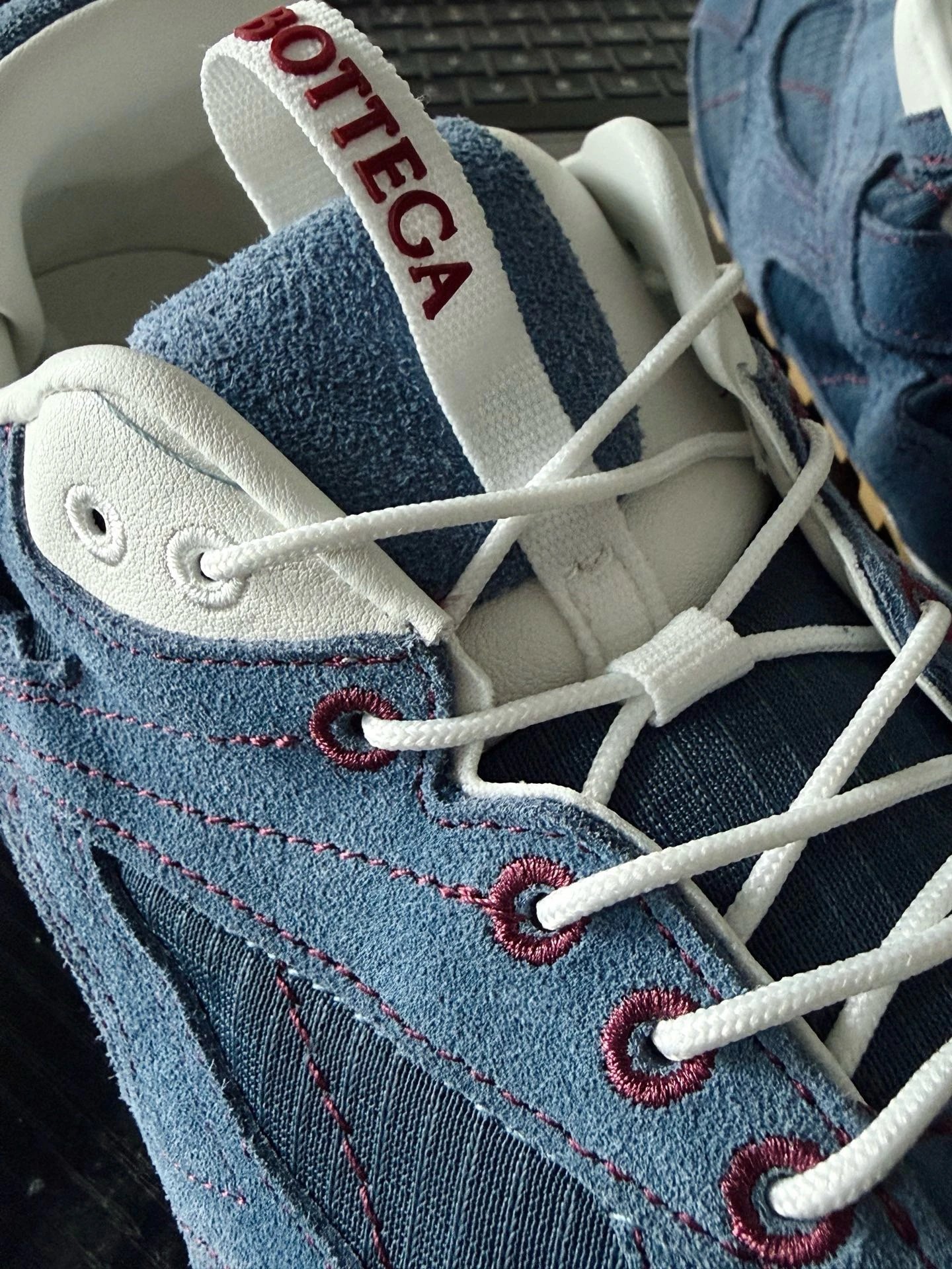 Bottega Veneta Sneakers Orbit Flash suede and mesh quick-lace image 14