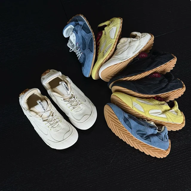 Bottega Veneta Sneakers Orbit Flash suede and mesh quick-lace product detail image 34
