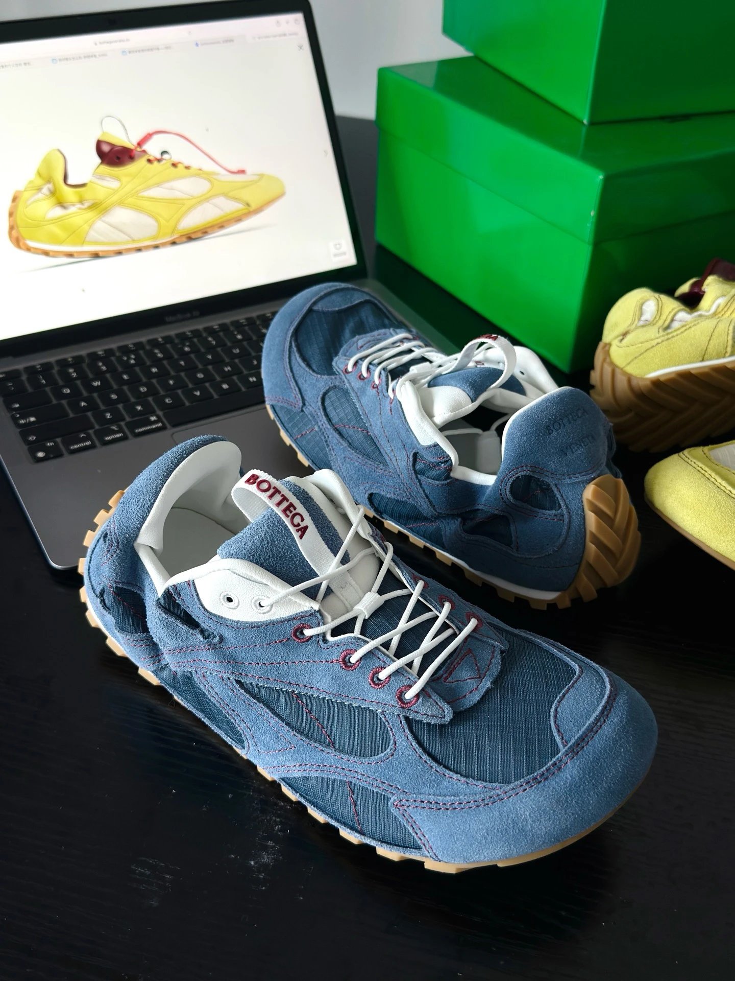 Bottega Veneta Sneakers Orbit Flash suede and mesh quick-lace image 4