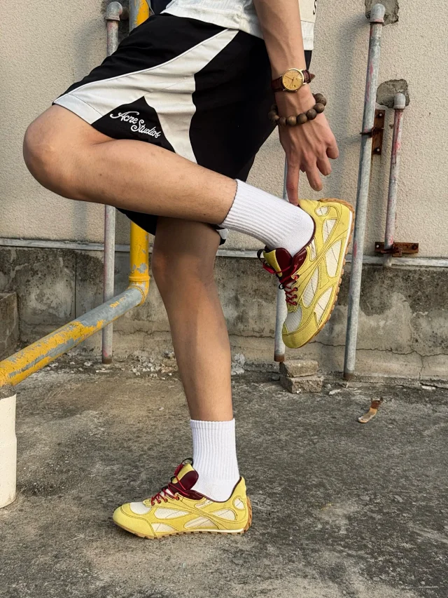 Bottega Veneta Sneakers Orbit Flash suede and mesh quick-lace product detail image 14