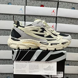 thumbnail for [Retail Version] Be Right Back vintage running shoes off