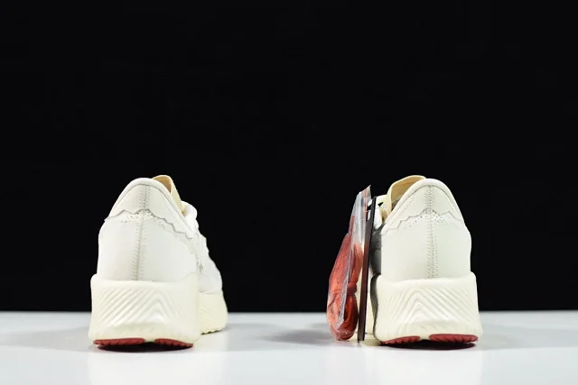 Stone Island Sneakers New Balance FuelCell RC Elite v2 collaboration product detail image 11