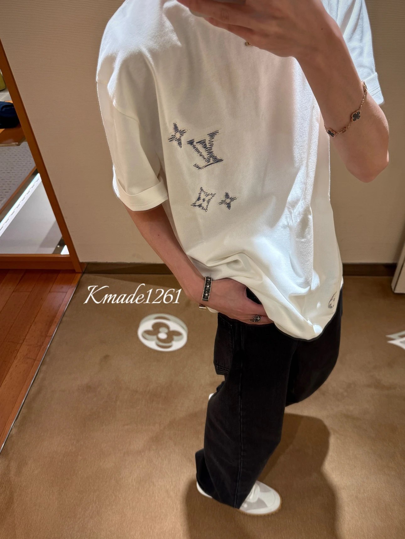 Tee from Yin Kuang's Shop