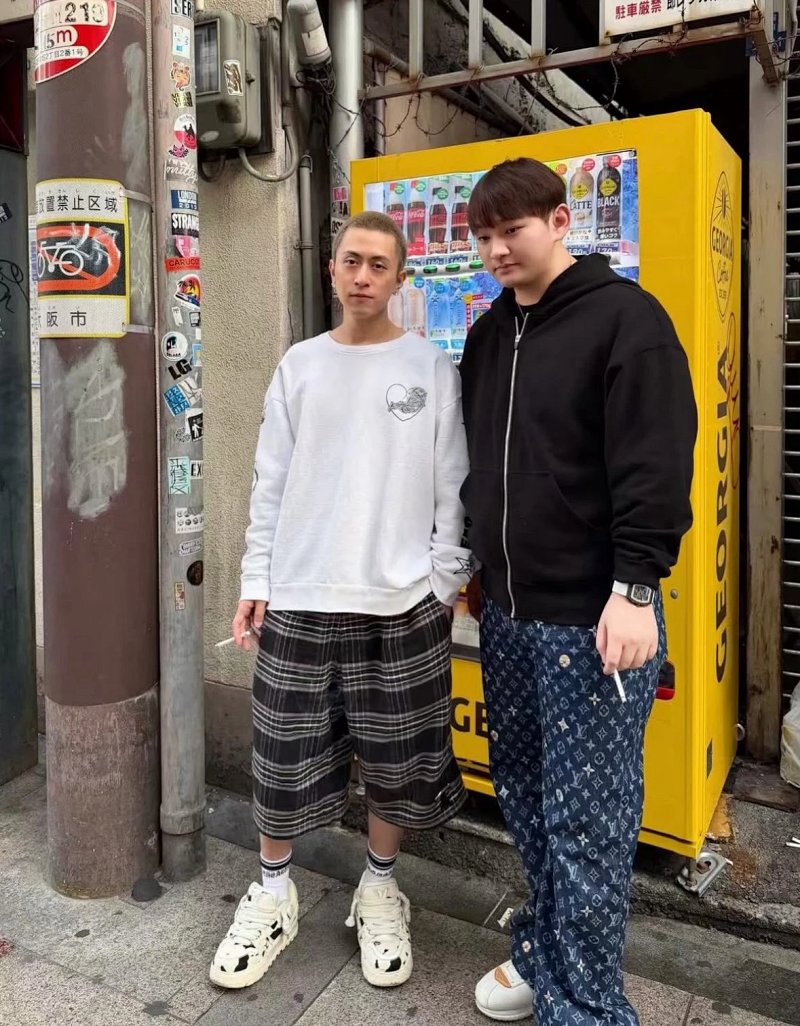 Pants from Yin Kuang's Shop