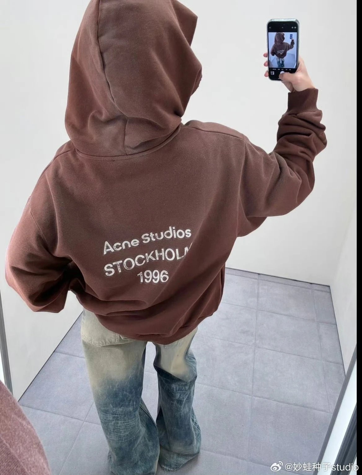 Bulbasaur Presents Non-AC Independent Style 1996 Red Brown Hoodie 89% Cotton 11% Polyester Knobbly Back Fabric / Surface Pilling Style / Screen Printing / Eco-Wash