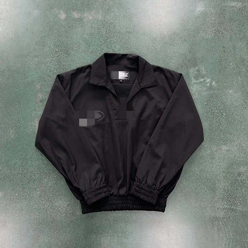 79¥ Triple Black Jacket