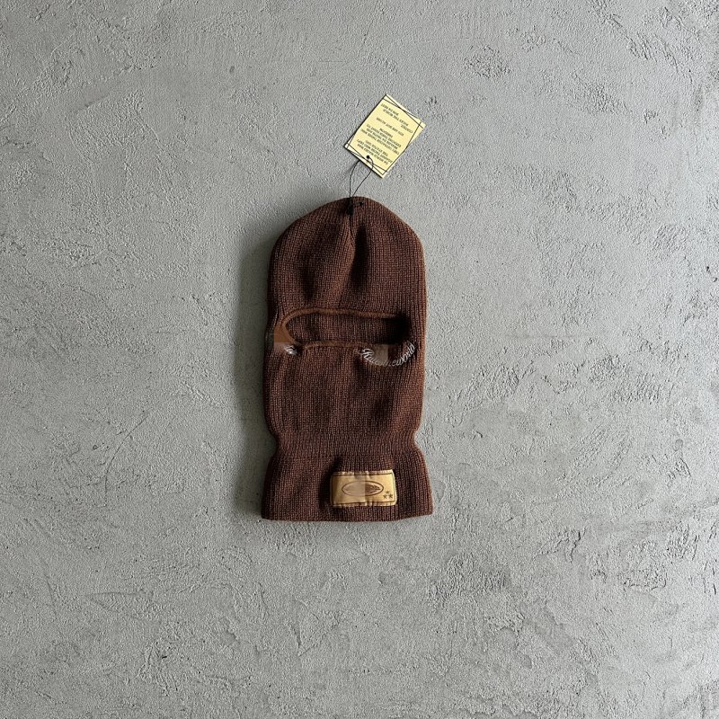 39¥ balaclava