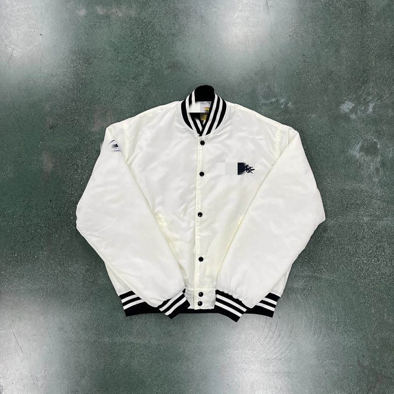 79¥ White Stadium Jacket