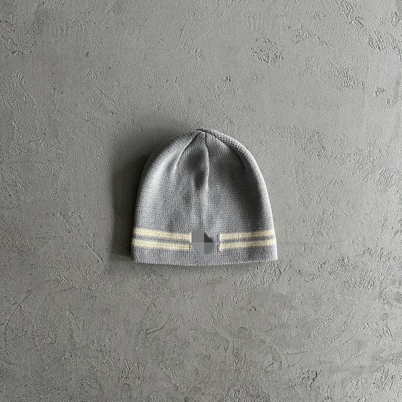 39¥ knit stripe beanie -gray