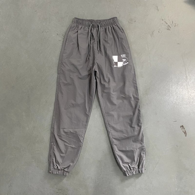 50¥ Gray shukushuku suit