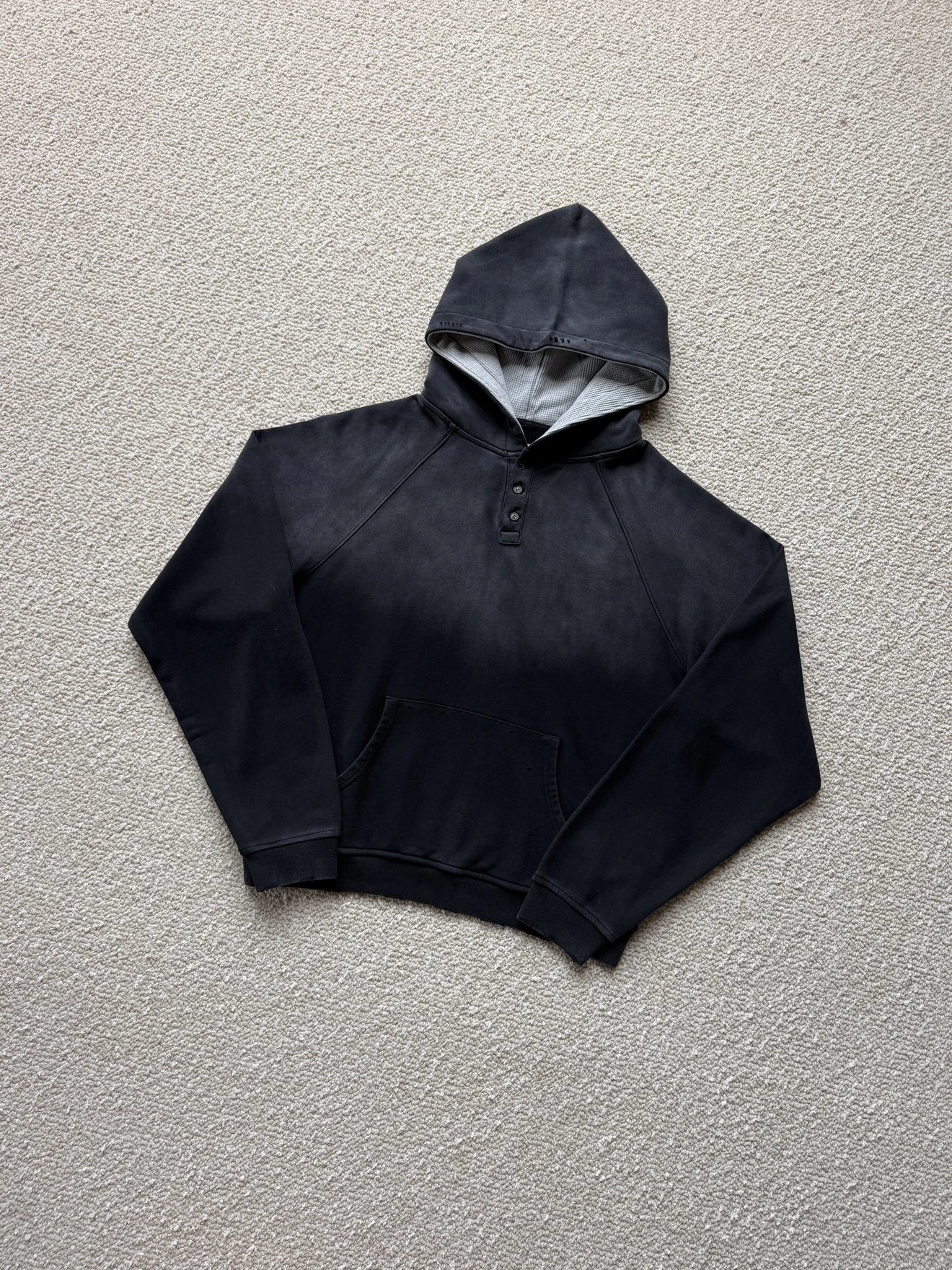 EXP5 Gradient Black Button Hoodie