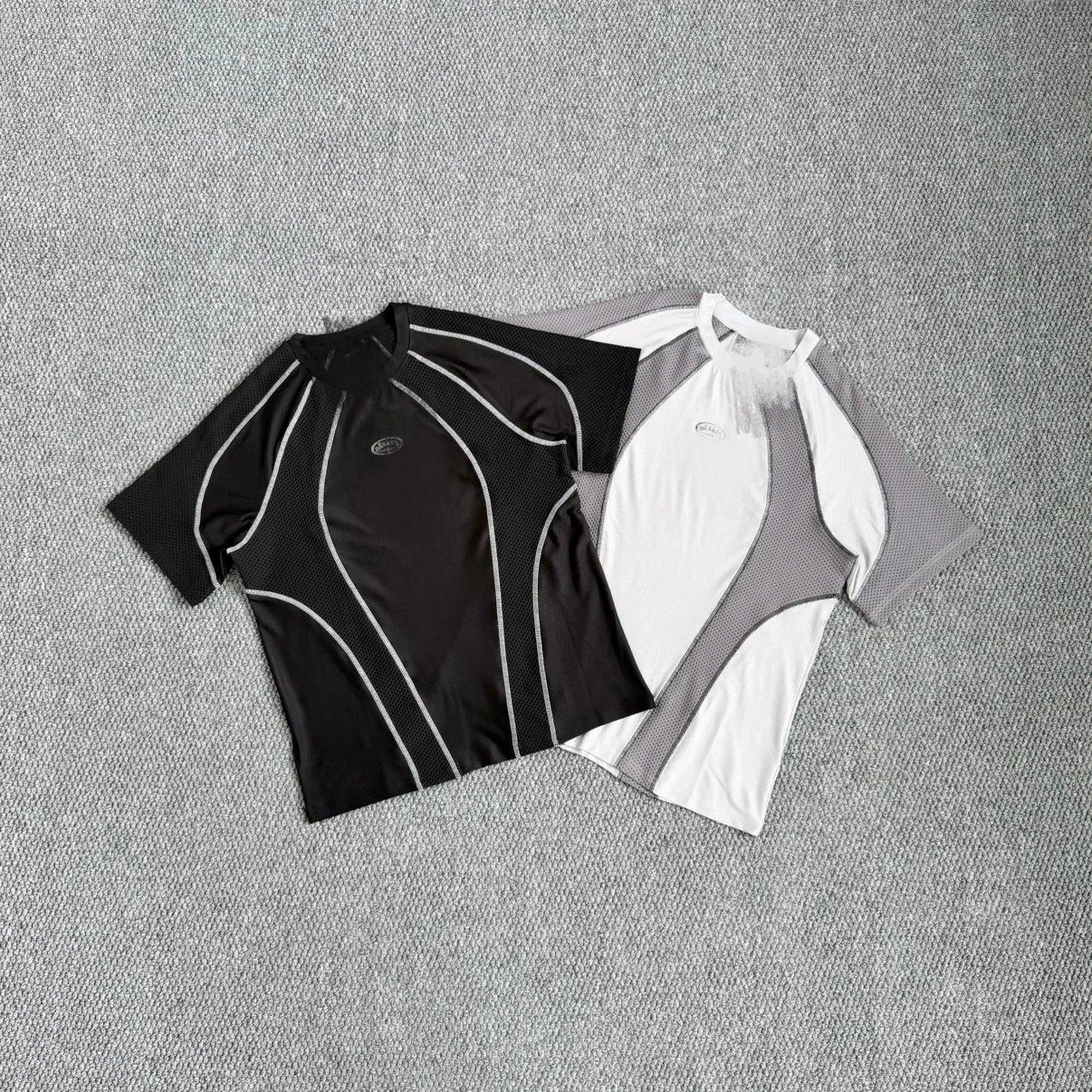 Performance Mesh Short Sleeve Rash Guard Black White Sporty