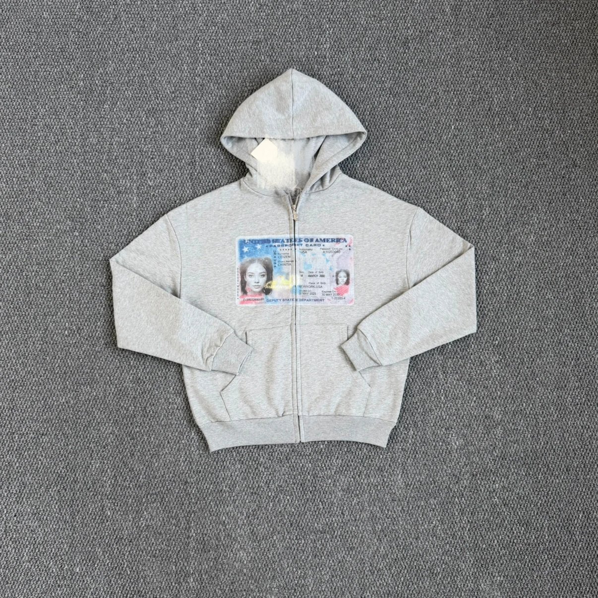 Grey Heather Zip-Up Hoodie With Passport Card Print Streetwear