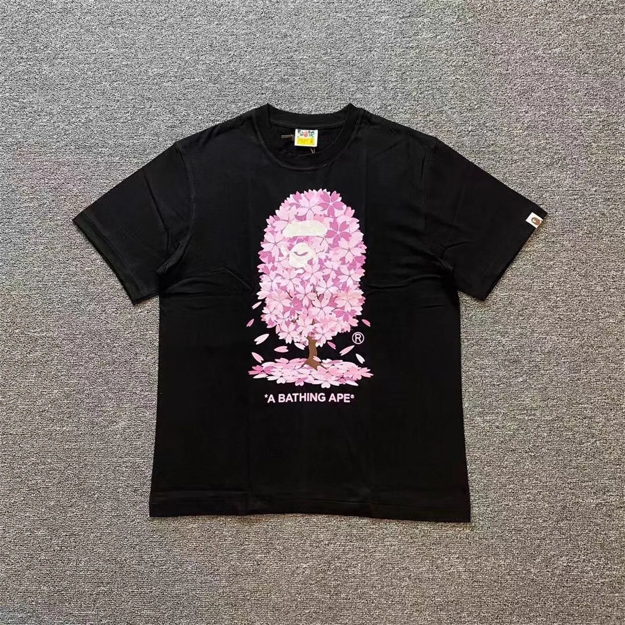 Sakura Tree Limited Edition Printed Short Sleeve photo 2