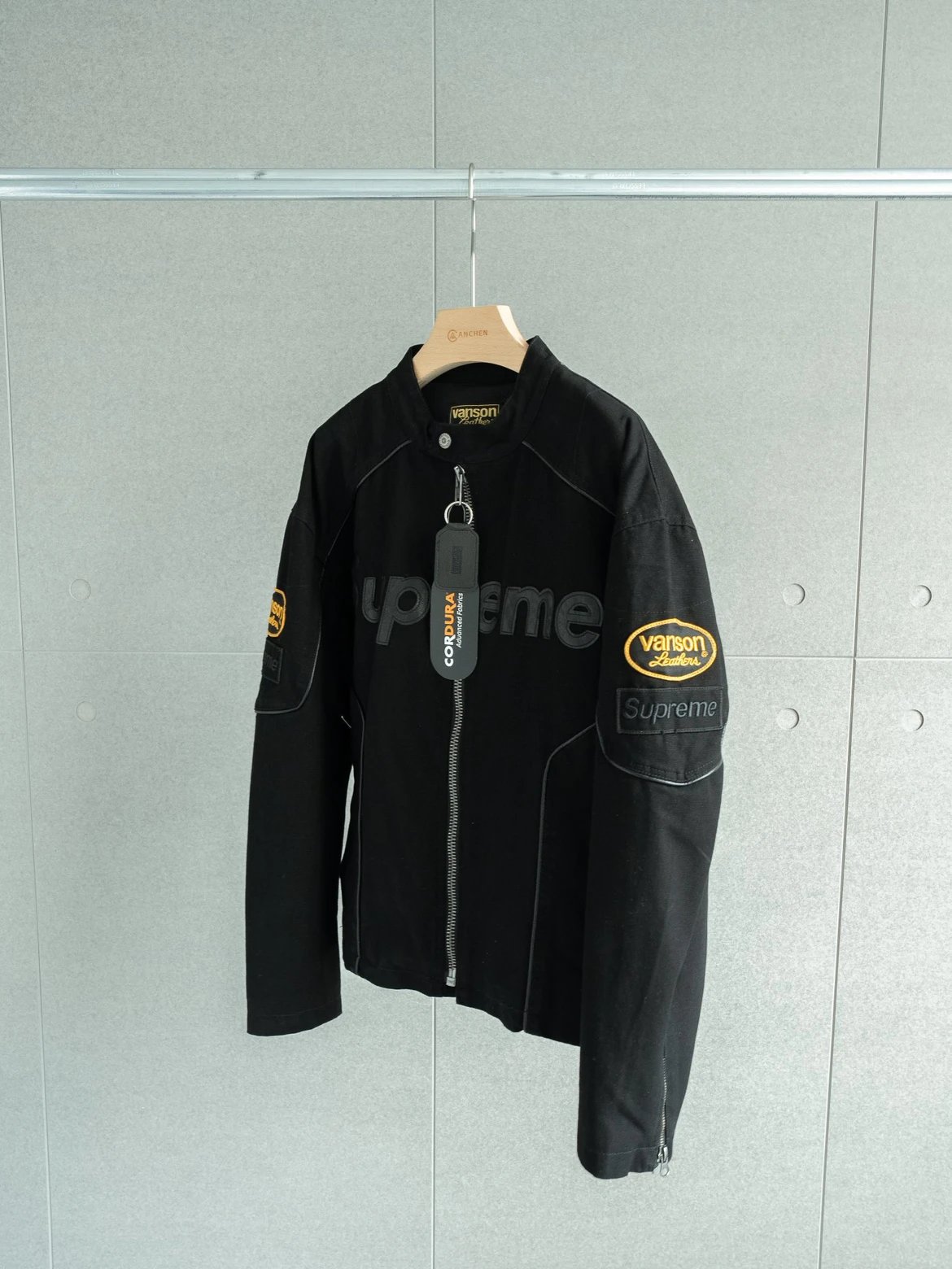 Vanson Leathers Jackets Supreme Collaboration Zip-Up Motorcycle Jacket image 4