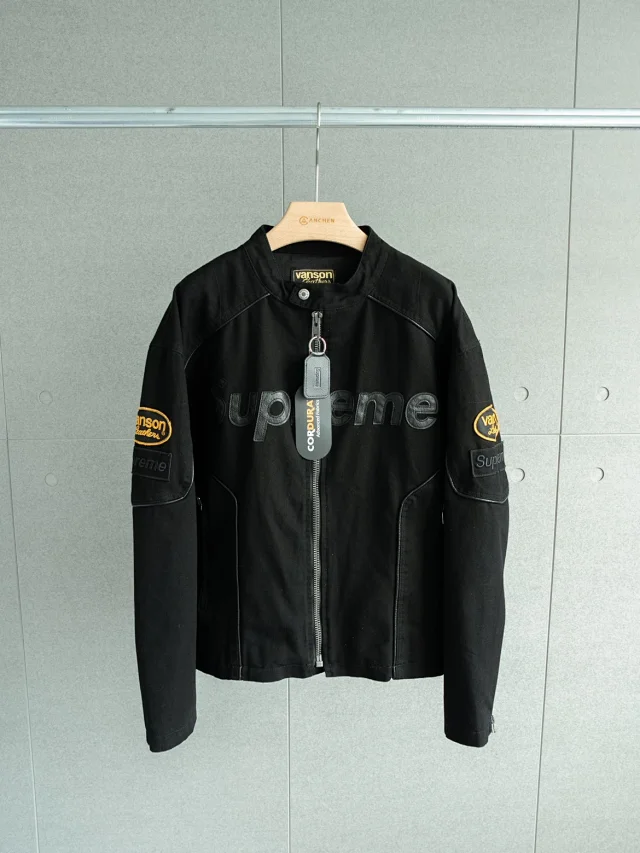 Vanson Leathers Jackets Supreme Collaboration Zip-Up Motorcycle Jacket product detail image 3