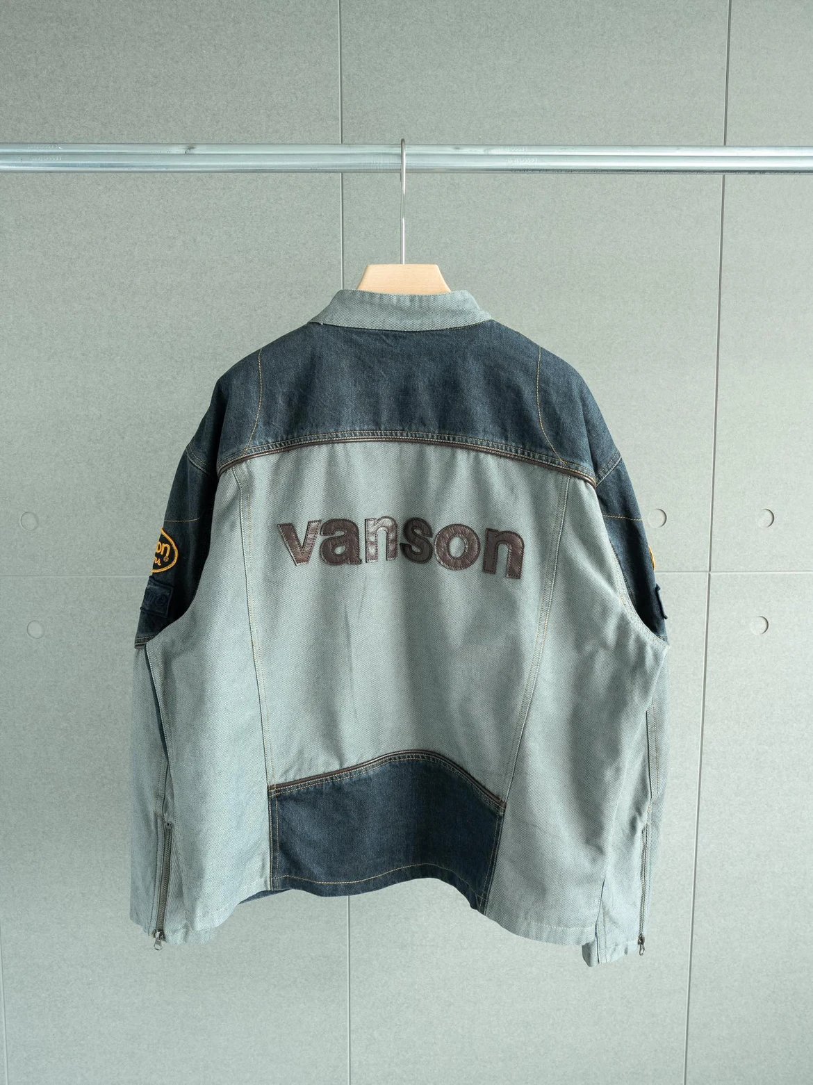 Vanson Leathers Jackets Supreme Collaboration Zip-Up Motorcycle Jacket image 9