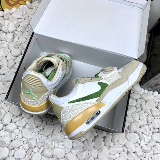 99💰💰Jordan Legacy 312 卡其 Low 耐磨 低帮 复古篮球鞋 男女同款 尺码36-44
立即抢购👉#小程序://微商相册/高清看款/Q4jlwyMQRL10hUw