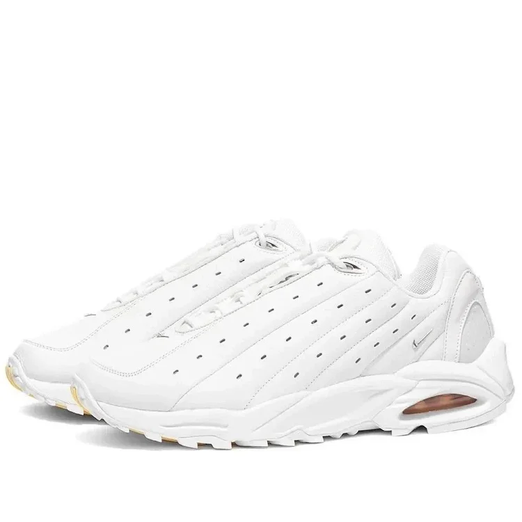 Catalog seller-listing image: no vintage casual running sneakers; not warehouse QC