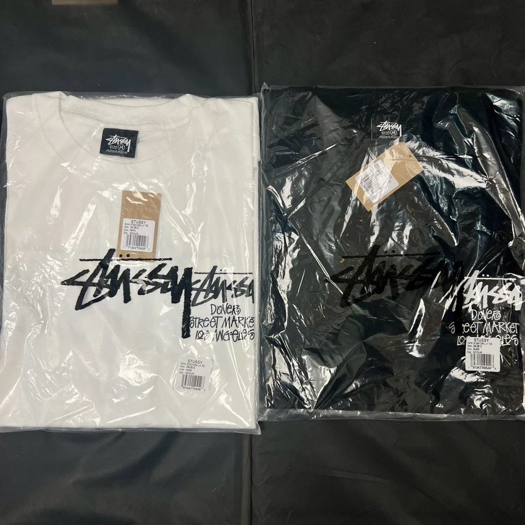 The original Stussy London-limited printed short-sleeved Stussy originated from the surfing mecca of