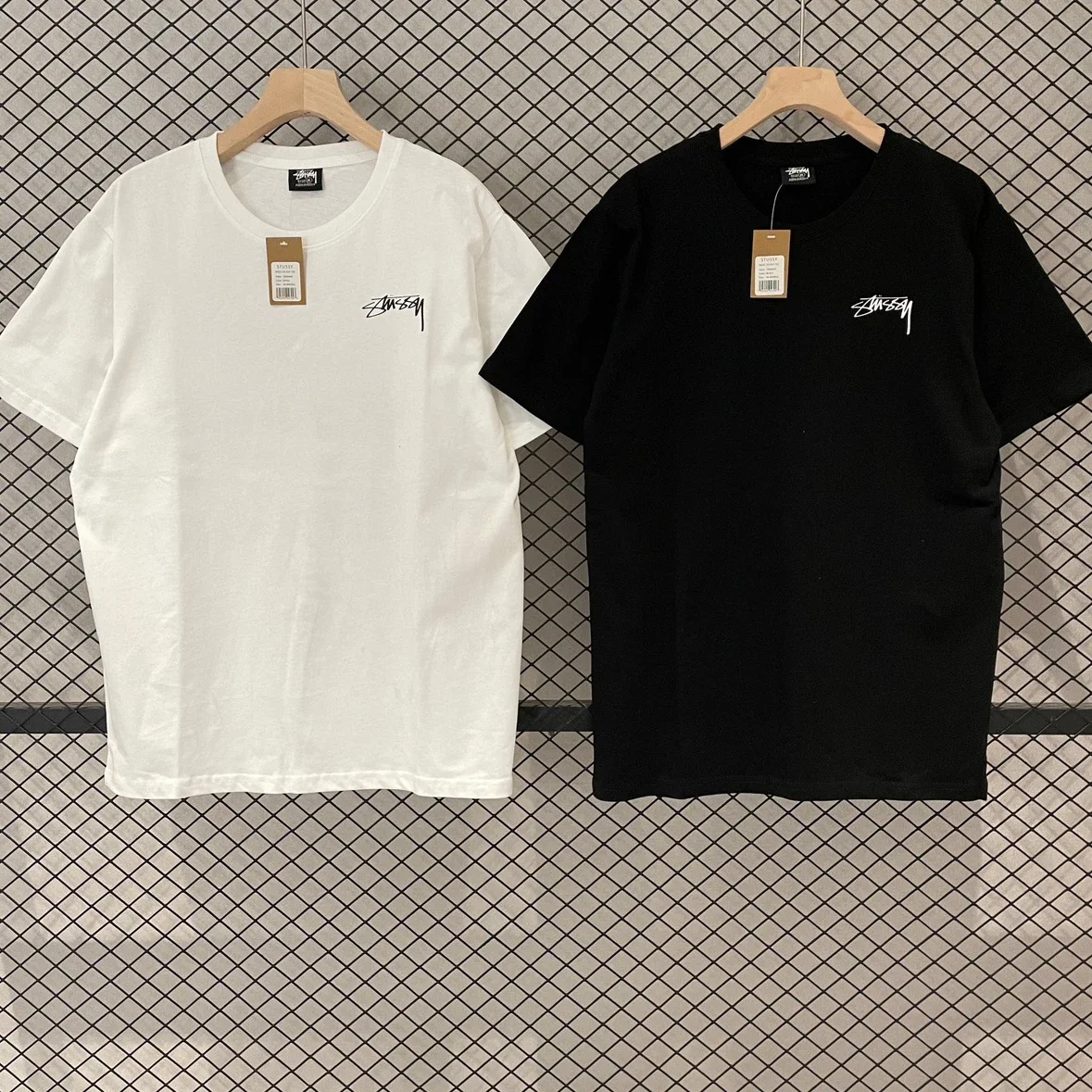 Original manufacturing STUSSY✒️Modernist cursive font graffiti new pattern round neck printed short-