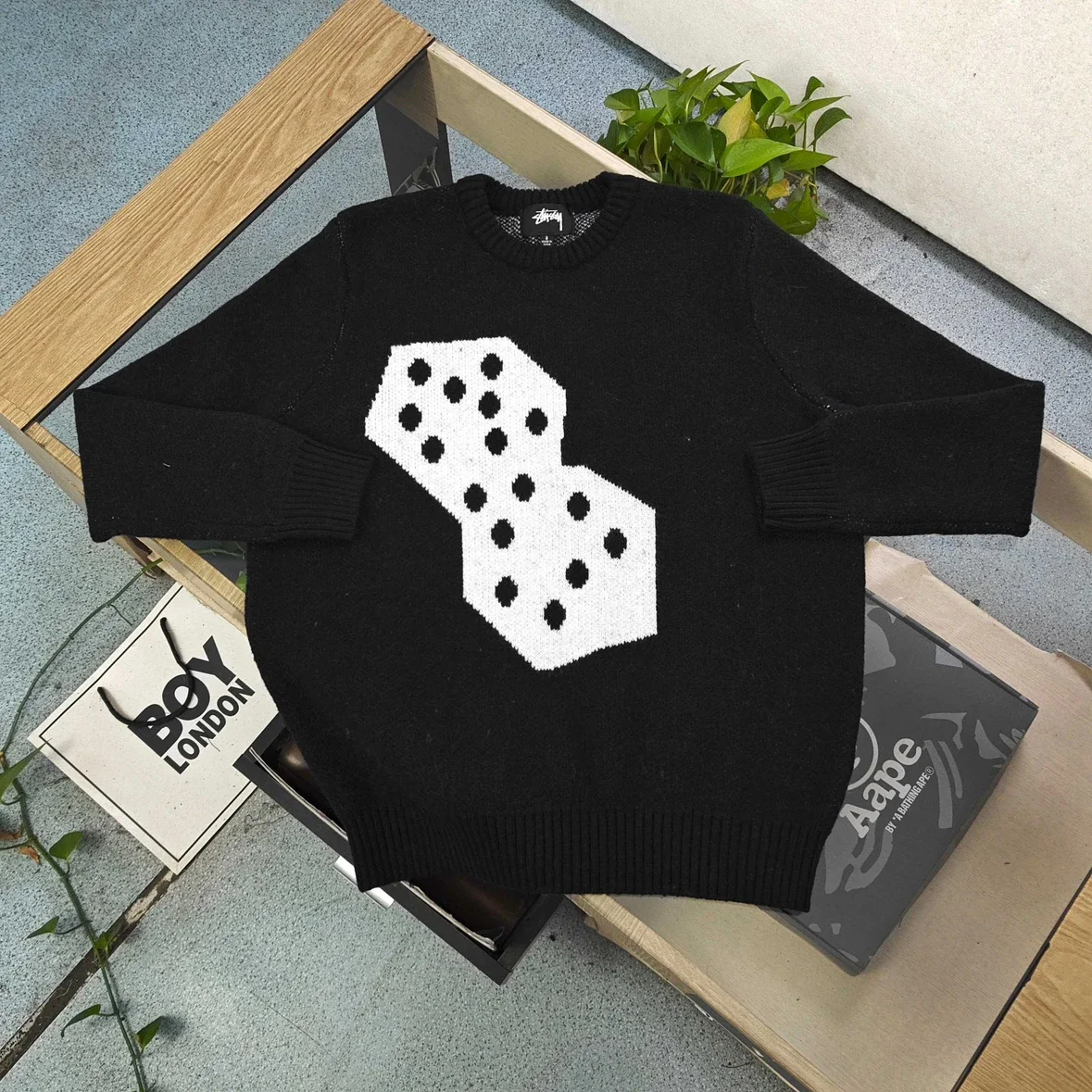Stussy FW24 seahorse fur dice sweater is the highest quality on the market. It i