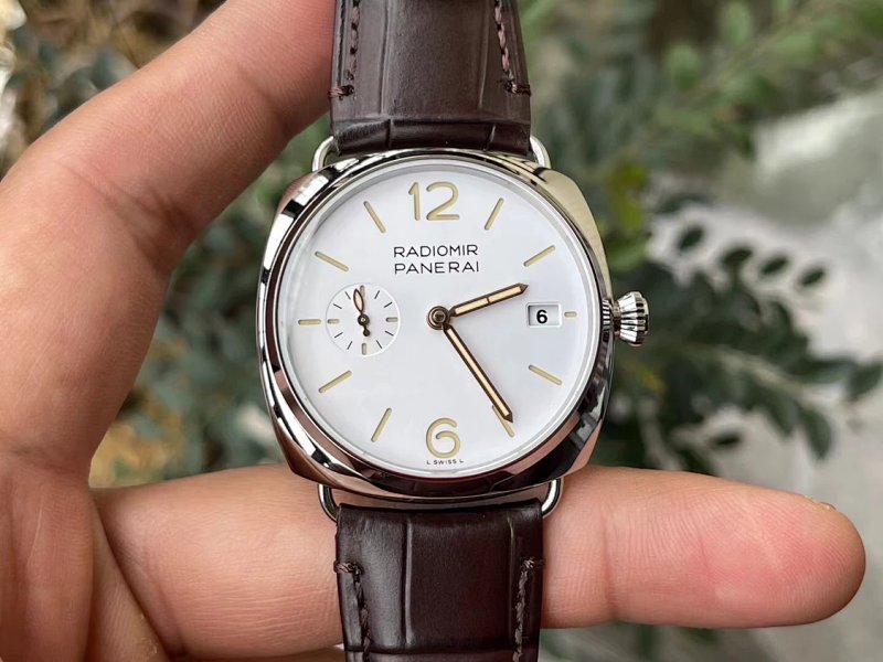 VS Pam01292 40mm 13.5mm 42mm