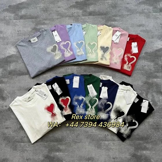 Large Heart Patch Embroidery Label Short Sleeve Casual Loose Fit T-Shirt