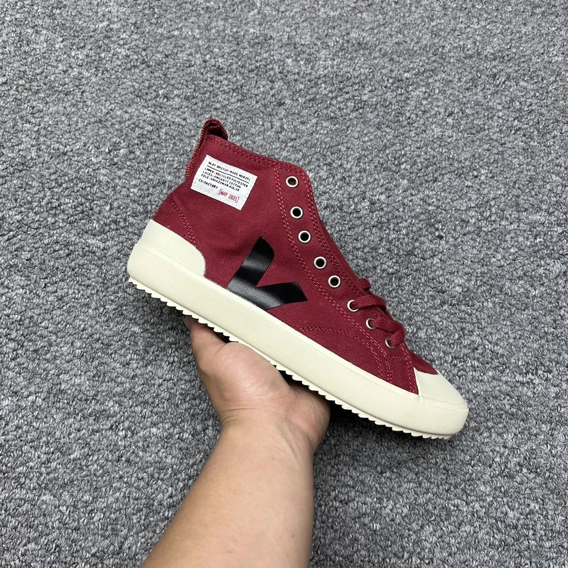 VEJA Nova Canvas White Casual Shoes
