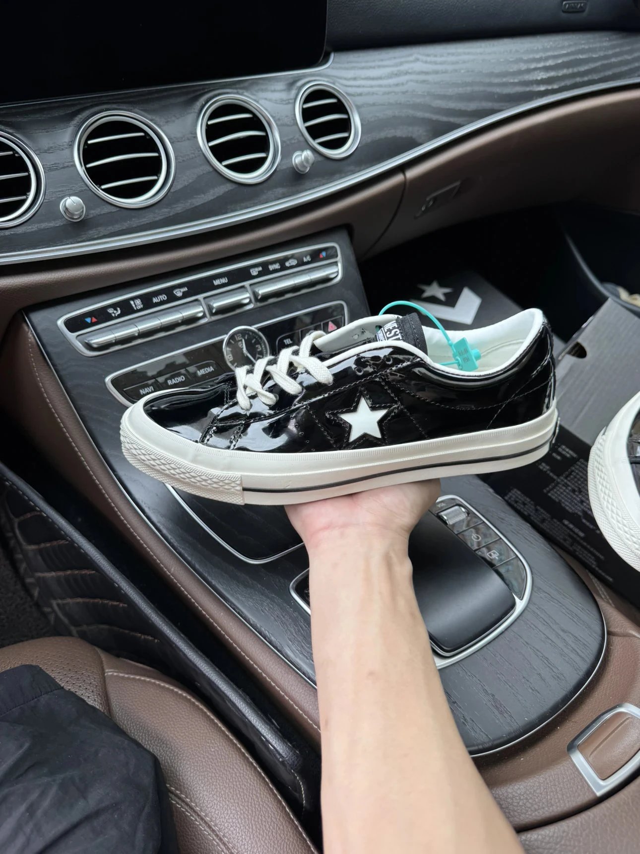 Converse ONE STAR Leather Patent Low