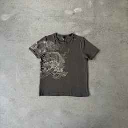 thumbnail for DS over-shoulder dragon ribbed short-sleeve shirt
