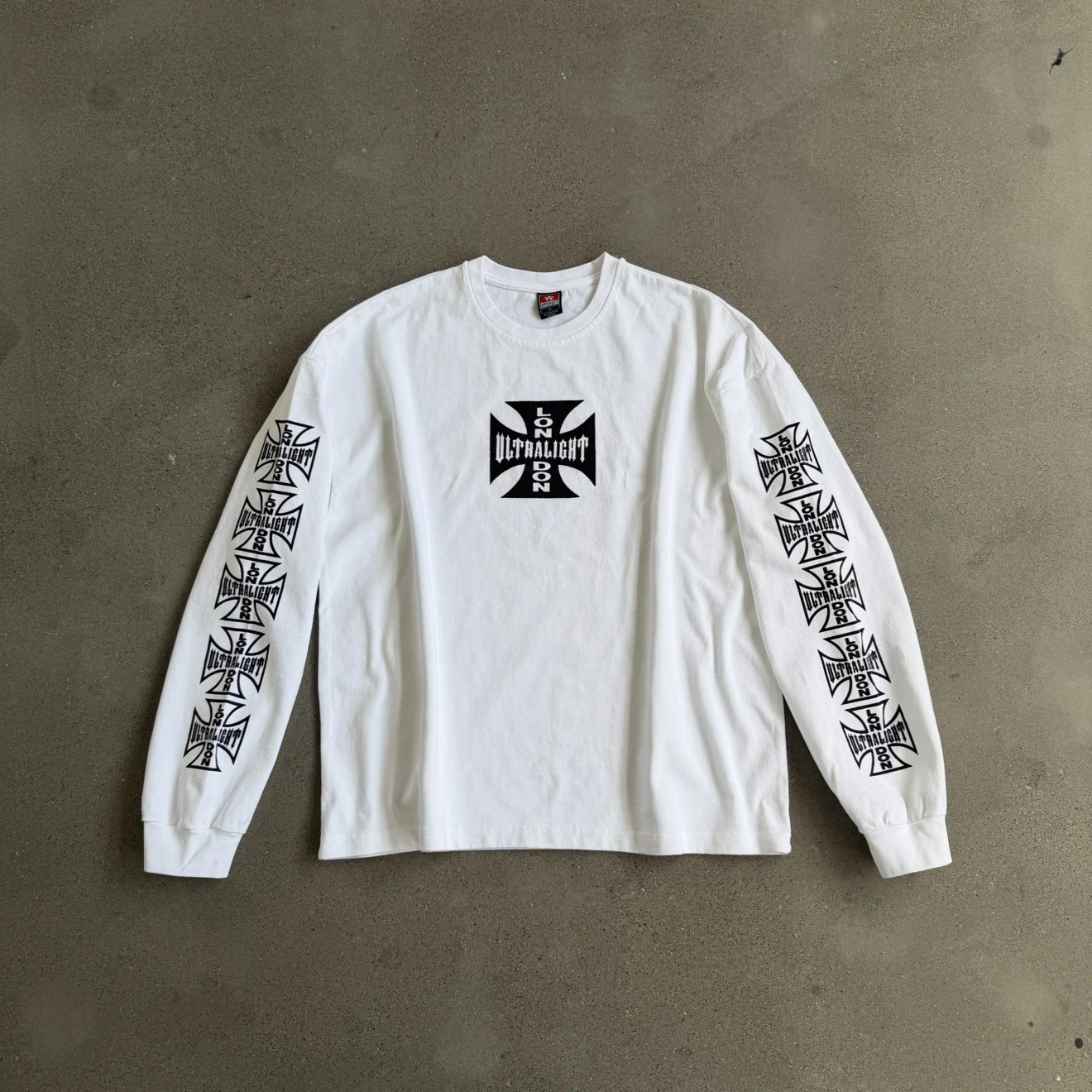 T-shirt preview 4
