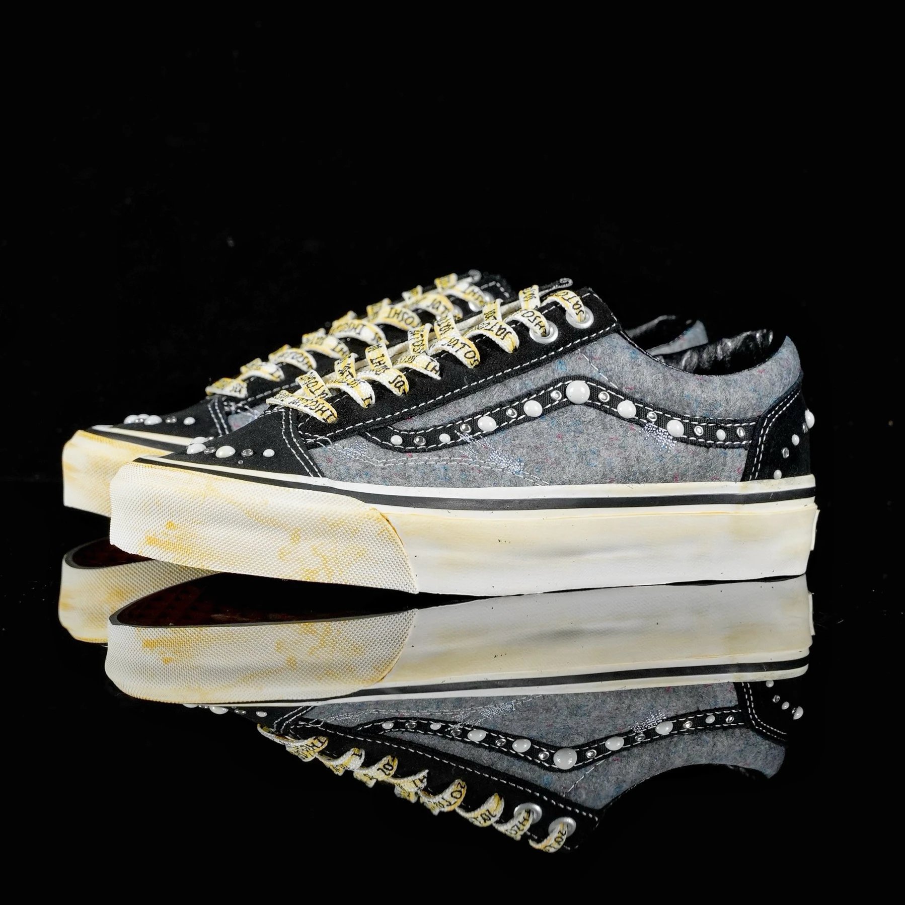 Grey rivet