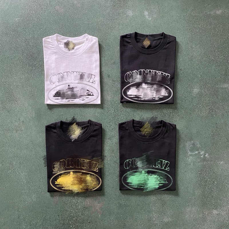 35¥ Rules The World T-shirt