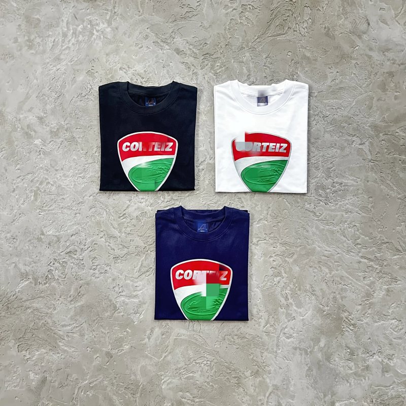 35¥ shield tee