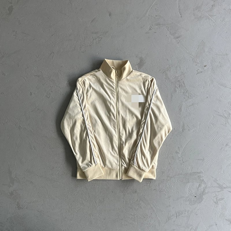 98¥ Velor track set – Cream