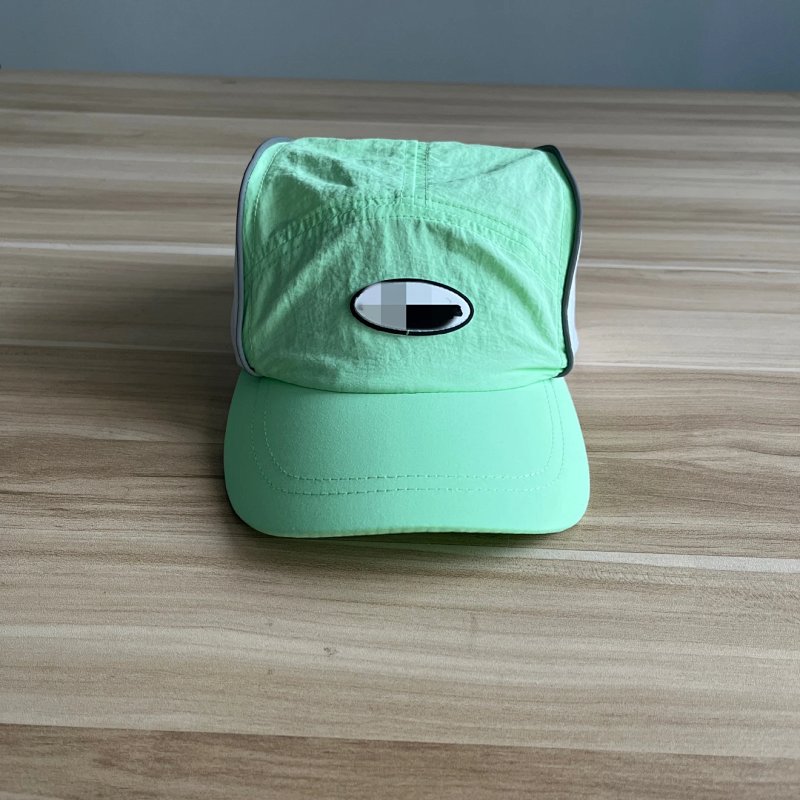 29¥ Fluorescent green hat