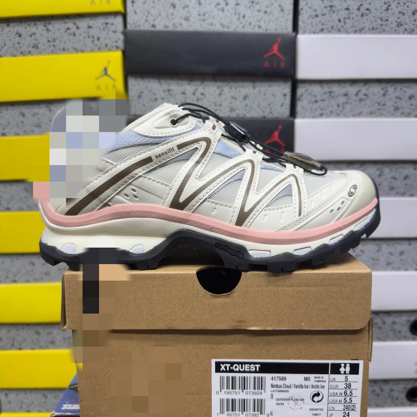 Champagne color 417589