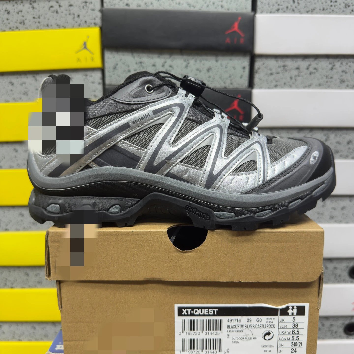 Grey Silver 491716