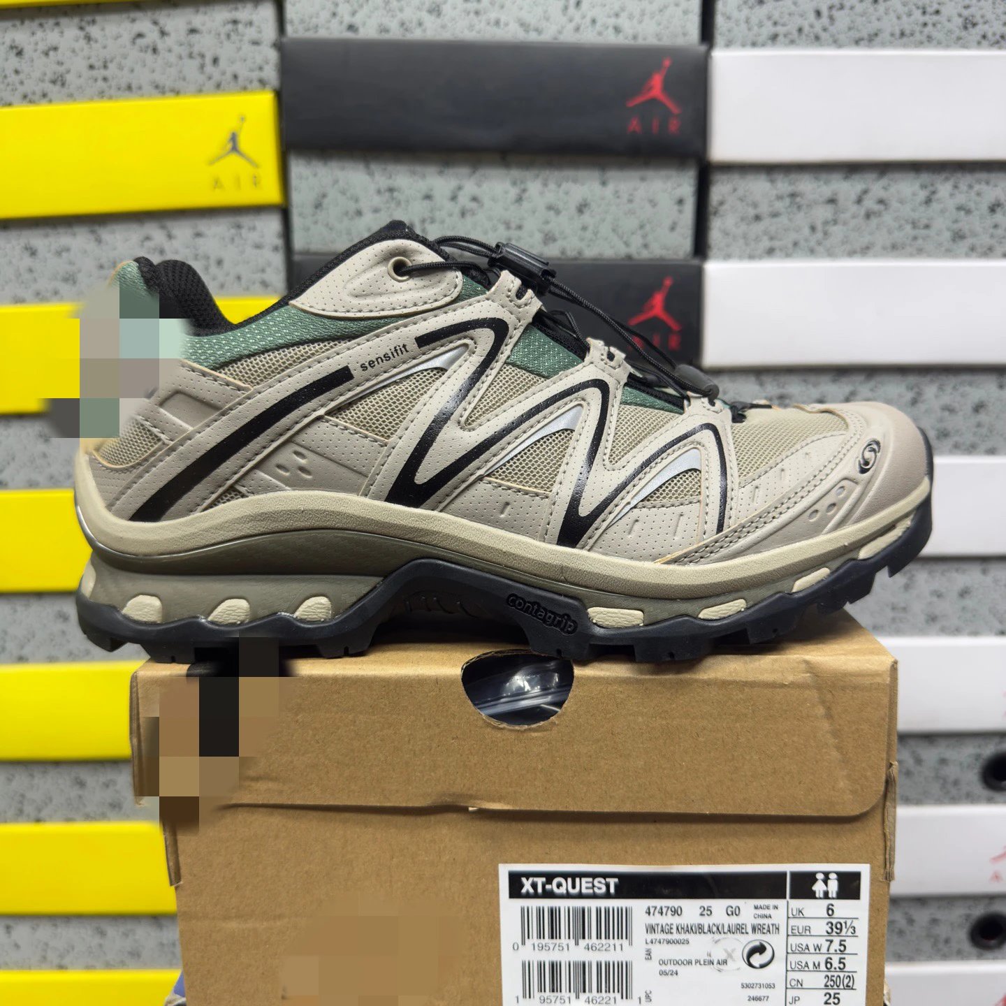 Khaki 474790