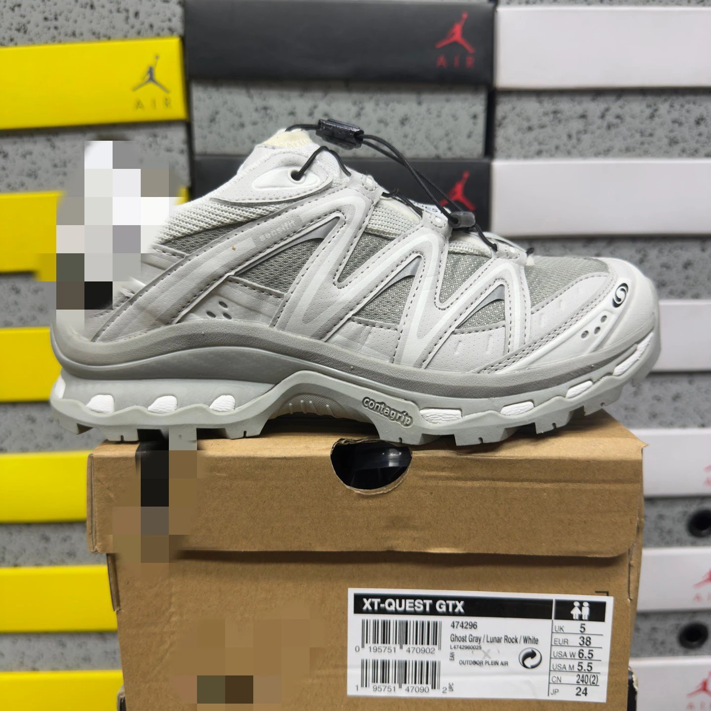 Grey 474296