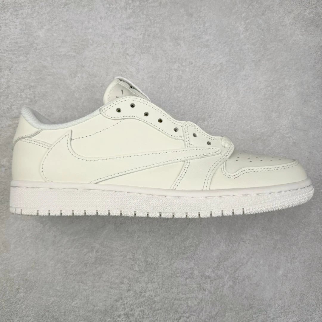 Nike Sneakers Low-Top with Reverse Swoosh image 11