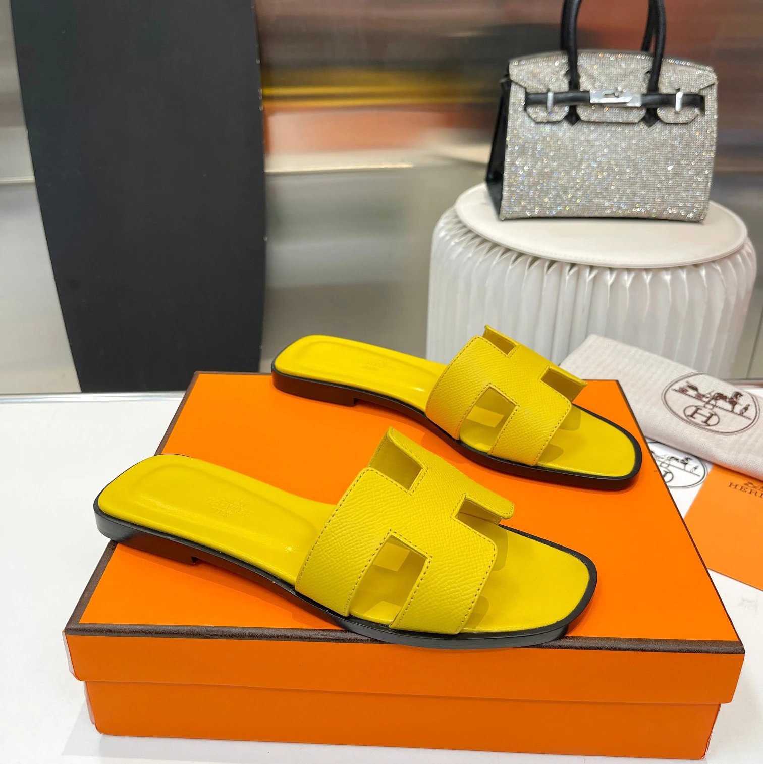 Hermès Slippers Oran H Slide Sandals — 28