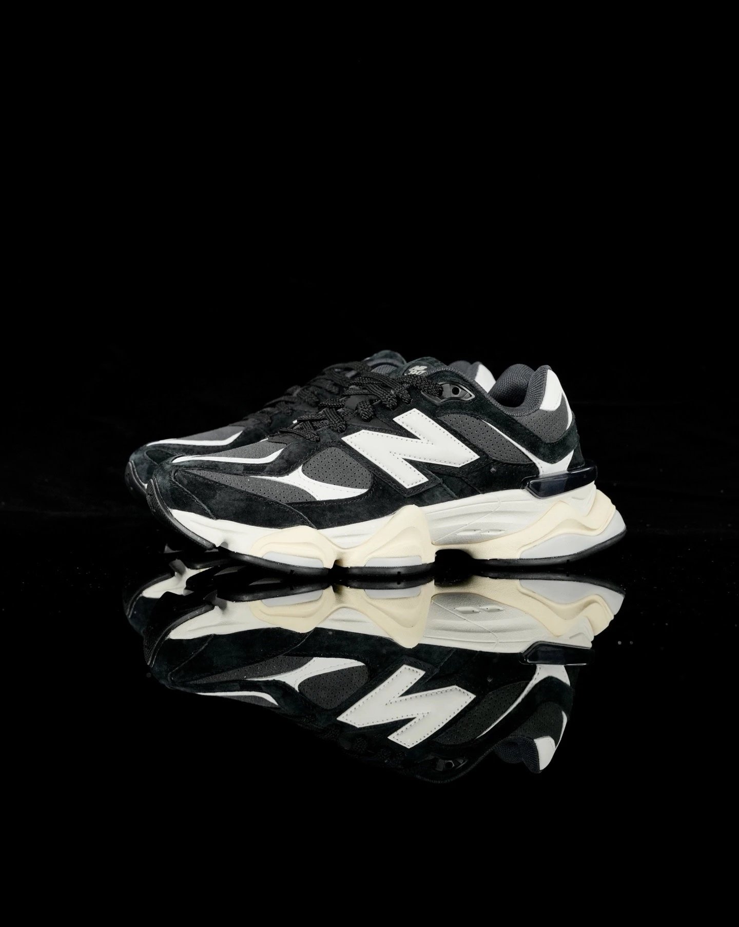 New Balance 9060 Light Gray and Cream Chunky Sneakers - 12