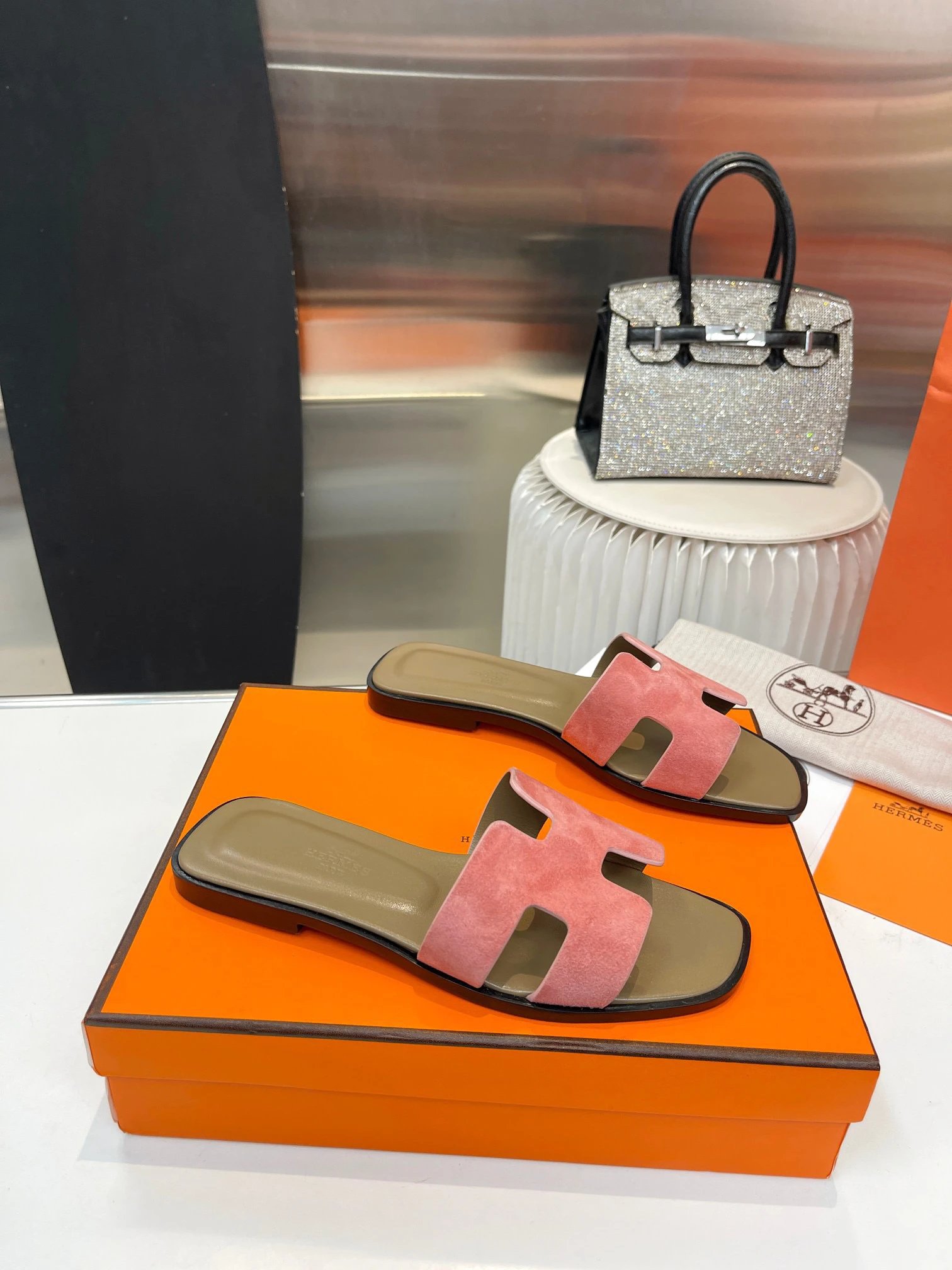 Hermès Slippers Oran H Slide Sandals image 2