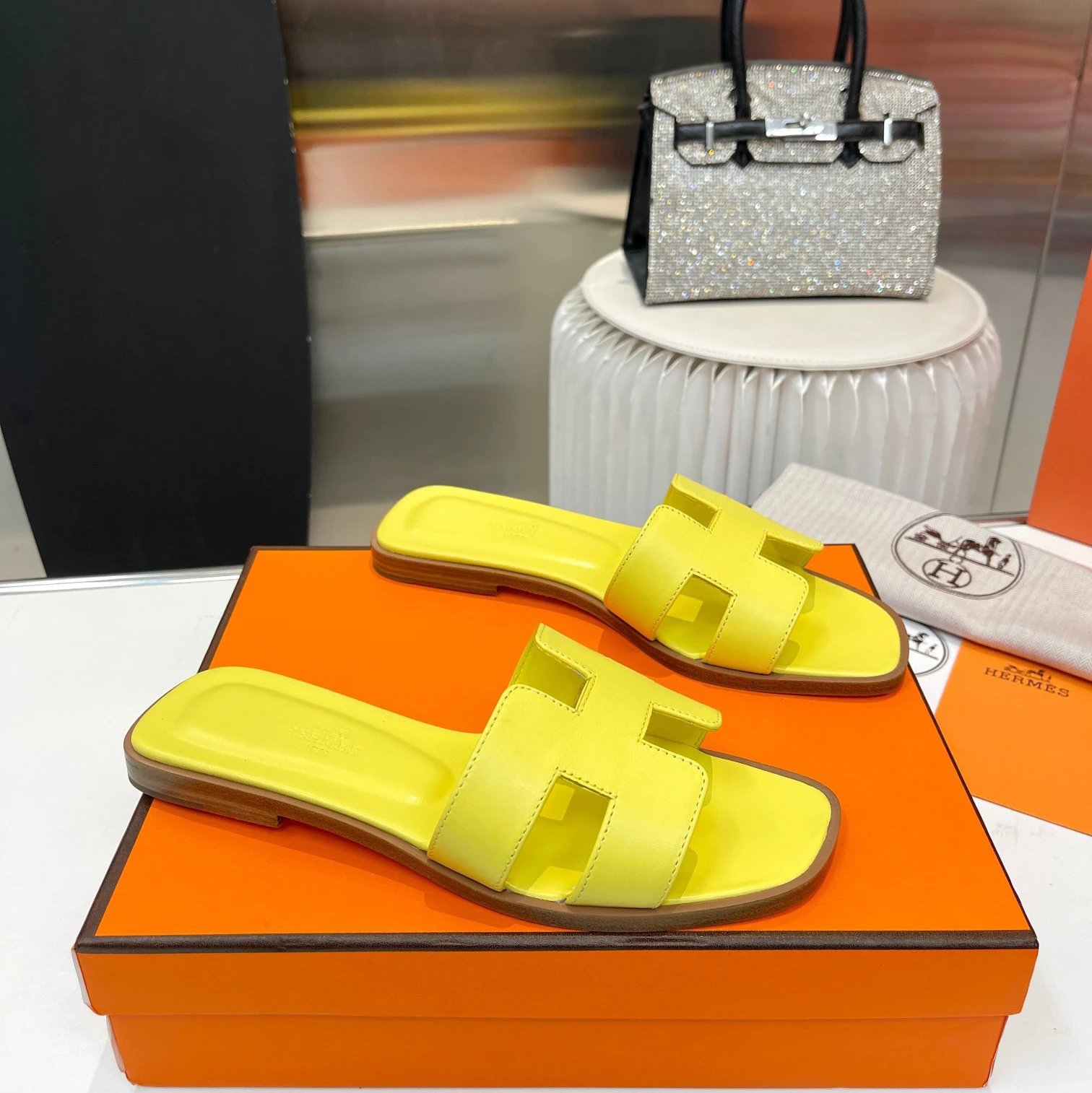 Hermès Slippers Oran H Slide Sandals — 21