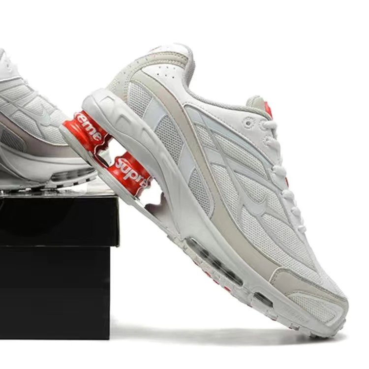 supreme x shox rede2