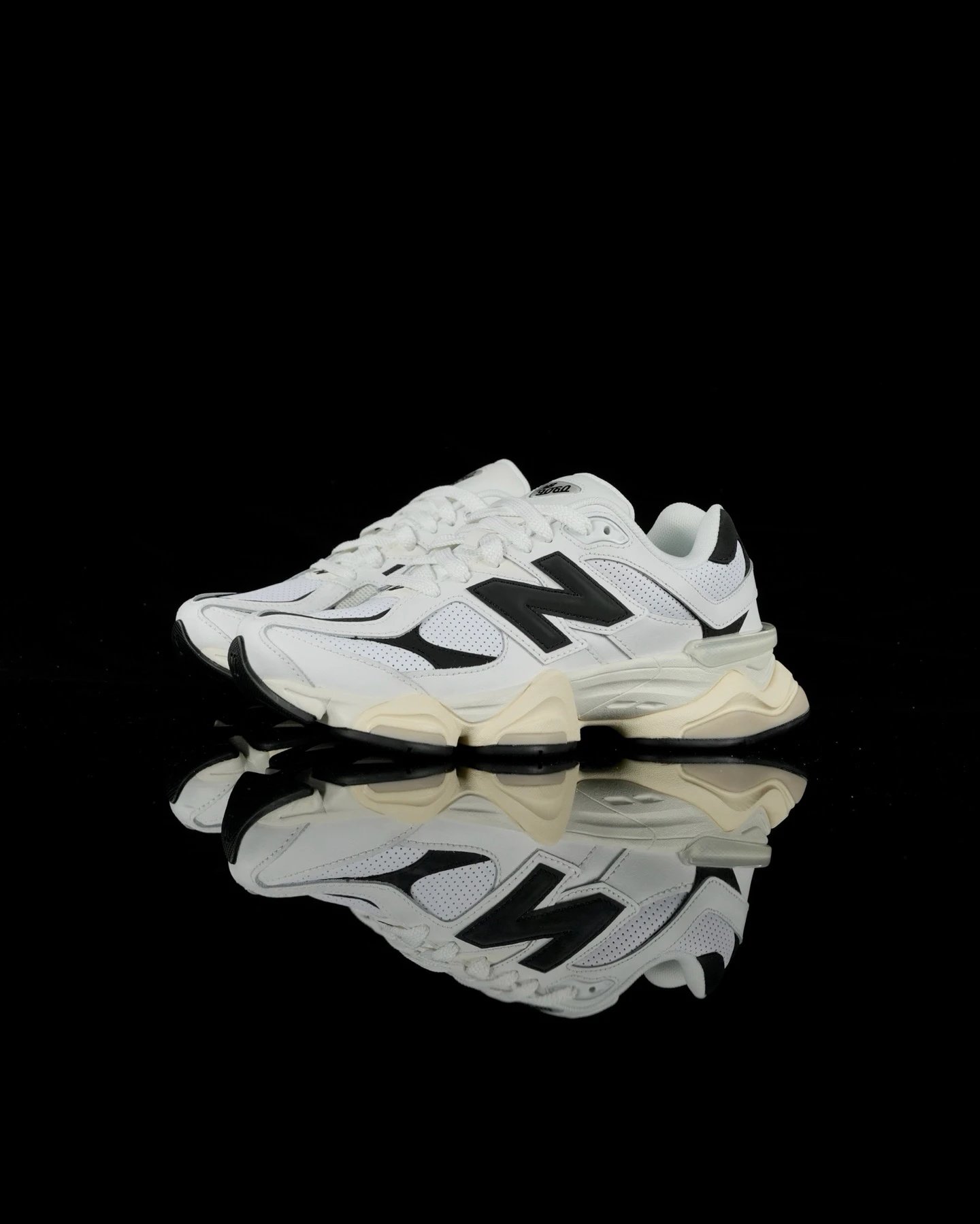 New Balance 9060 Light Gray and Cream Chunky Sneakers - 8